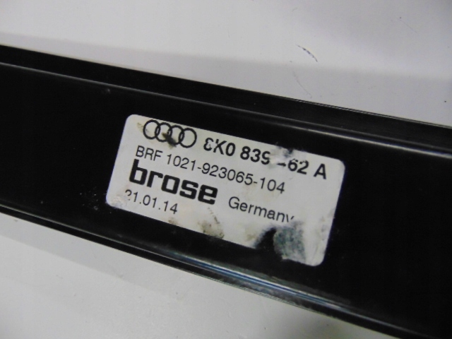 фото №6, Стеклоподъемник правый зад audi a4 b8 8k0839262a