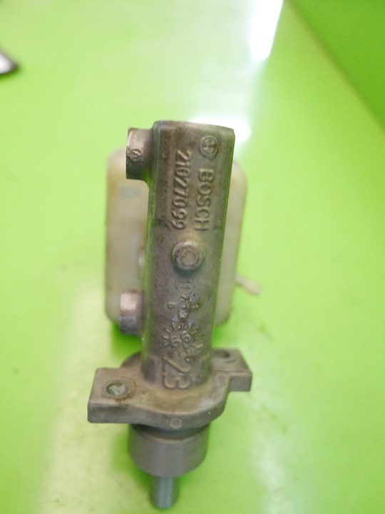 фото №8, Насос тормозная 21027099 audi tt i 8n 1.8t 98-03