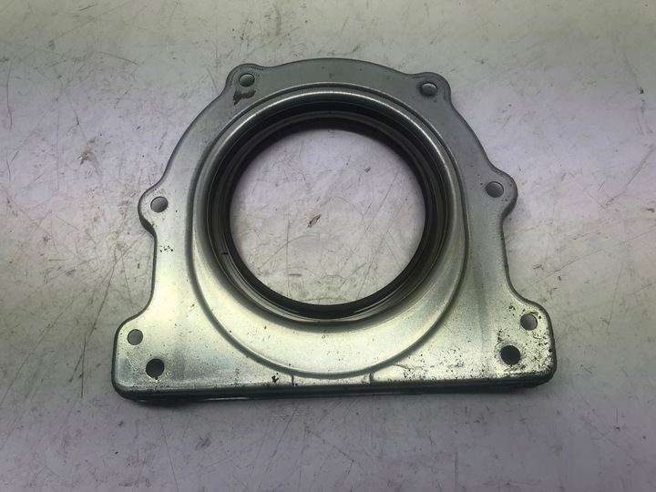 фото №1, Mitsubishi space star 1.2 планка сальник вала