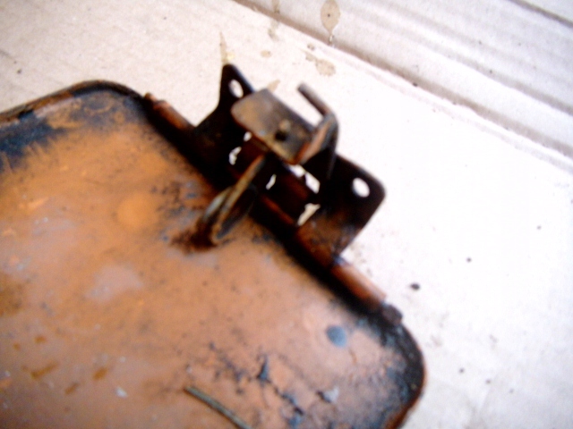 фото №3, Вартбург 353 крышка заливка топлива