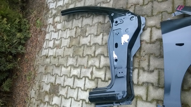 фото №1, Mazda 5 od 2010 стійка i поріг правий