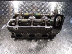 фото №7, Ford mondeo mk2 2.5 головка правая rf-f53e-6090-ad