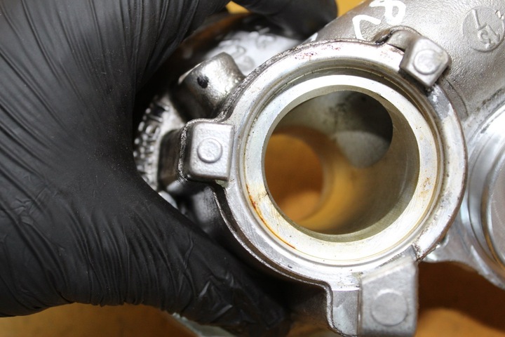 фото №7, Корпус турбины a3 8v 1.6 tdi clh 04l253016h