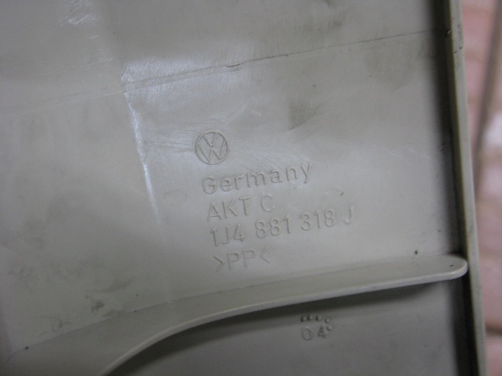 фото №4, Корпус сиденья r skoda octavia 1 superb 1 3u 01- golf 4 iv bora passat b5