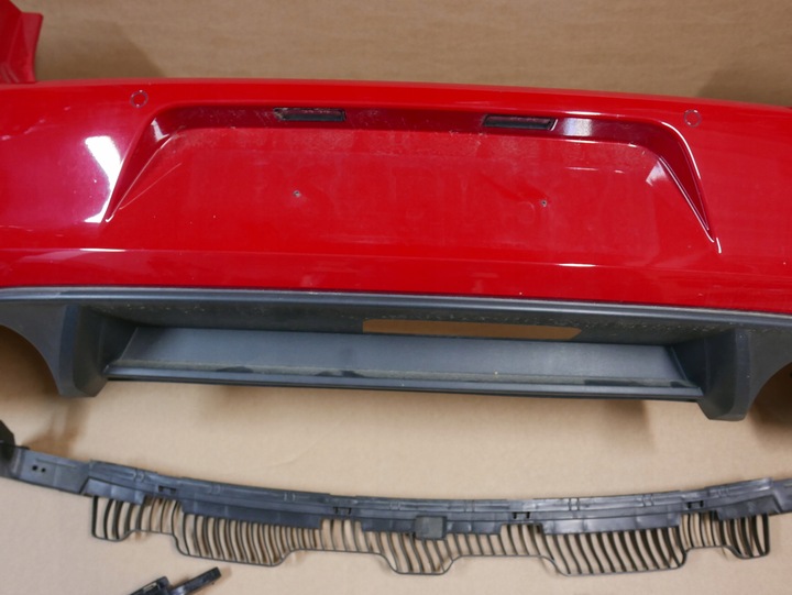 фото №2, Vw golf vii 7 gti бампер зад 4 x pdc ly3d