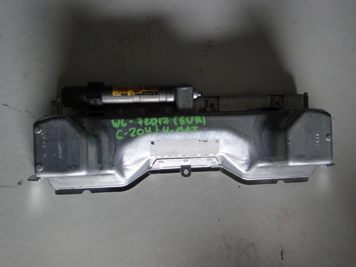 фото №4, Mercedes c w204 рестайлинг подушка коленная наколенник