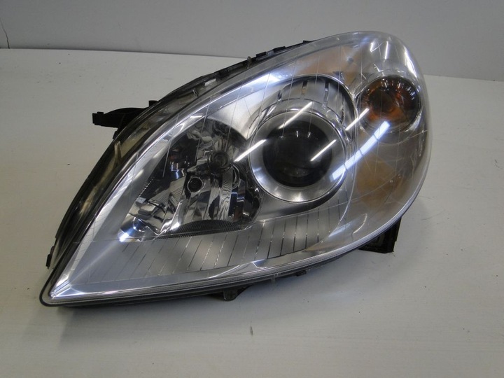 фото №1, Mercedes b класс w245 лампа обычная h7 левая рестайлинг