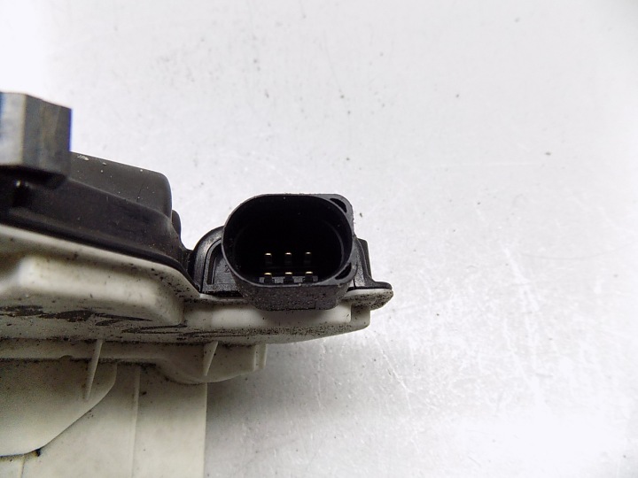 фото №11, Замок двери левые зад 6-pin - vw passat cc 08-11 eu