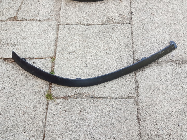 фото №1, Спойлер бампера перед toyota auris i '07-09 лівий