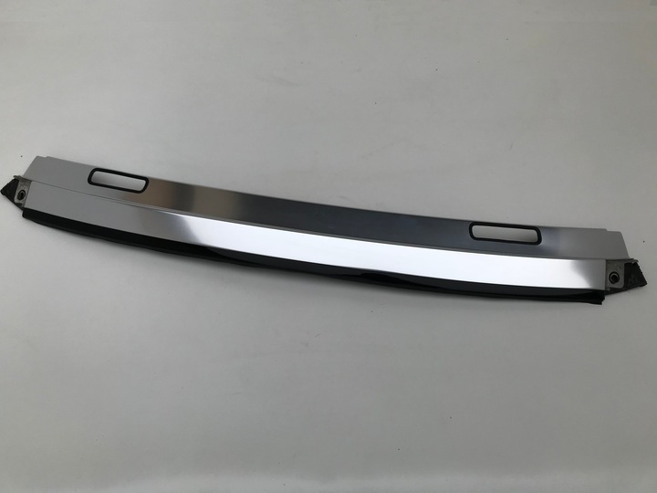 фото №1, Планка крышная 8f0853829j audi a5 s5 8f cabrio