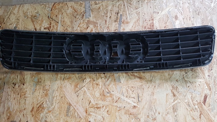 фото №2, Решітка радіатора решітка audi a4 b5