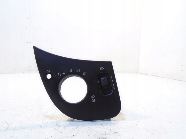 фото №1, Защита выключателя света mercedes w168 1686890080