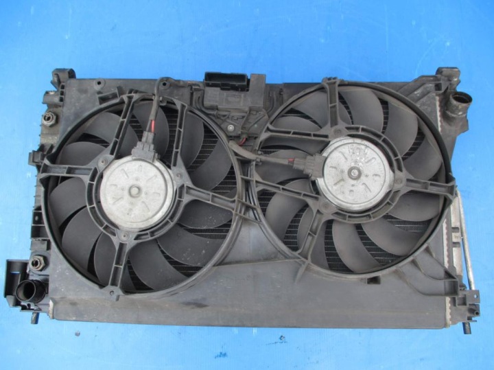 radiator FIAT CROMA OPEL VECTRA C petrol AUTOMAT
