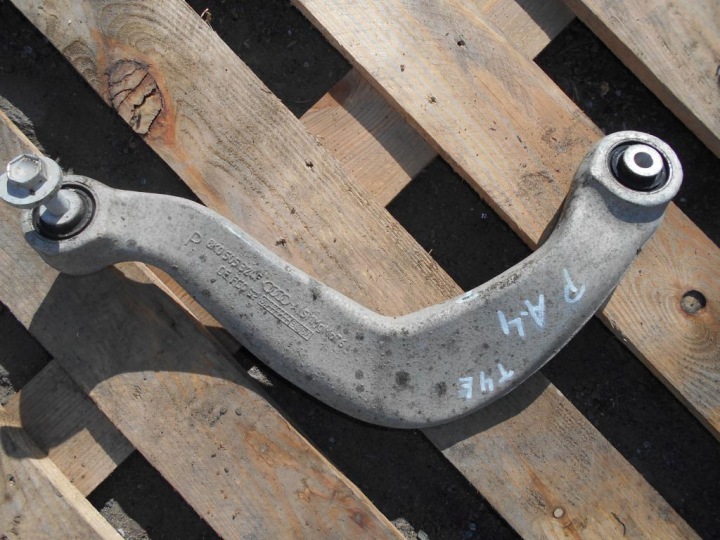 arm rear AUDI A4 B8 8K0505324F right