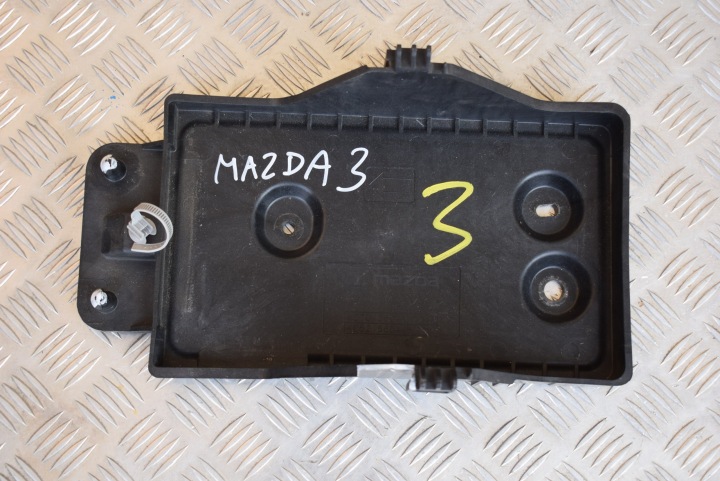 holder of the battery MAZDA 3 BM 2015