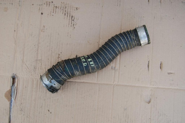 pipe hose wiring of the intercooler BMW 1 E87