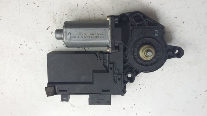 Motorino VETRO finestrini Destra Anteriore PEUGEOT 307 9634457480 OE EU
