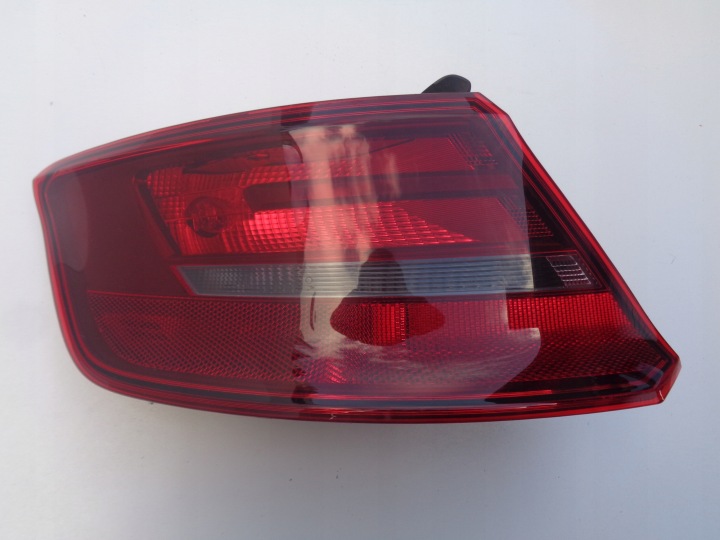 far lijeva stražnja AUDI A3 8V4 12- SPORTBACK