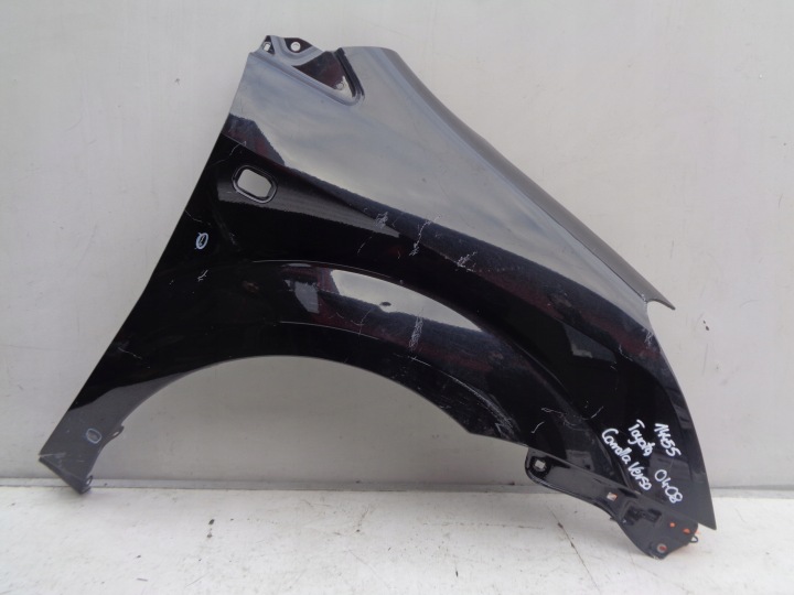 AILE DROITE TOYOTA COROLLA VERSO 04-08 NR 14455