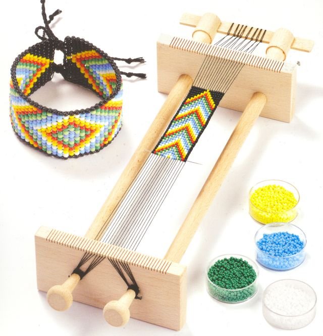 Станок для плетения браслетов из бисера