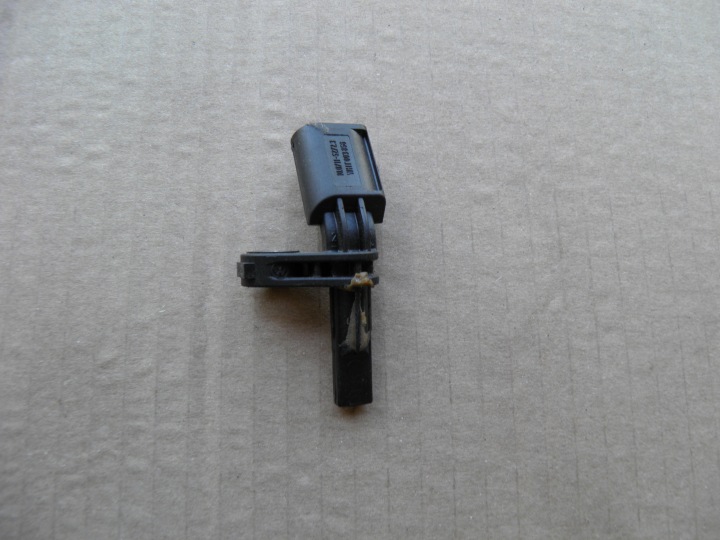 T5 TRANSPORTER MULTIVAN sensor ABS front original