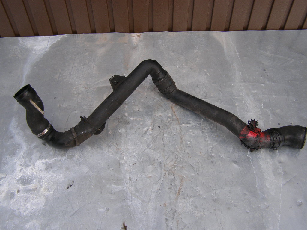 фото №1, Seat toledo ifl 1.9tdi пабтрубок  труба шланг 1l0145840c