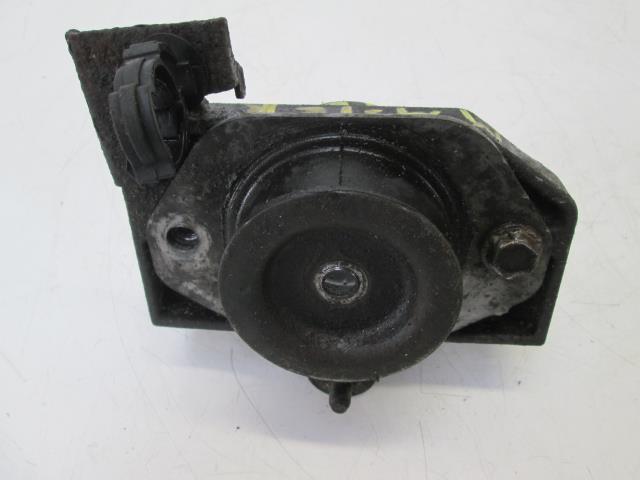 фото №4, Кронштейн подушка двигателя renault master ii 2.5 dci