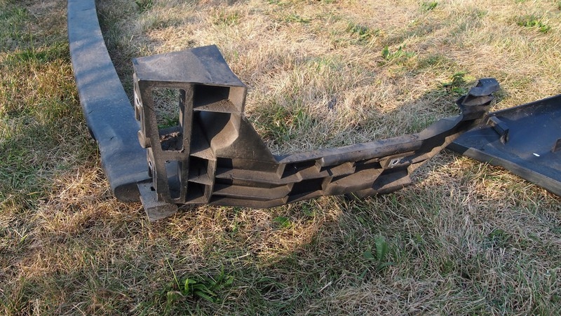 фото №10, Направляющая кронштейн бампера задняя master movano 03-10