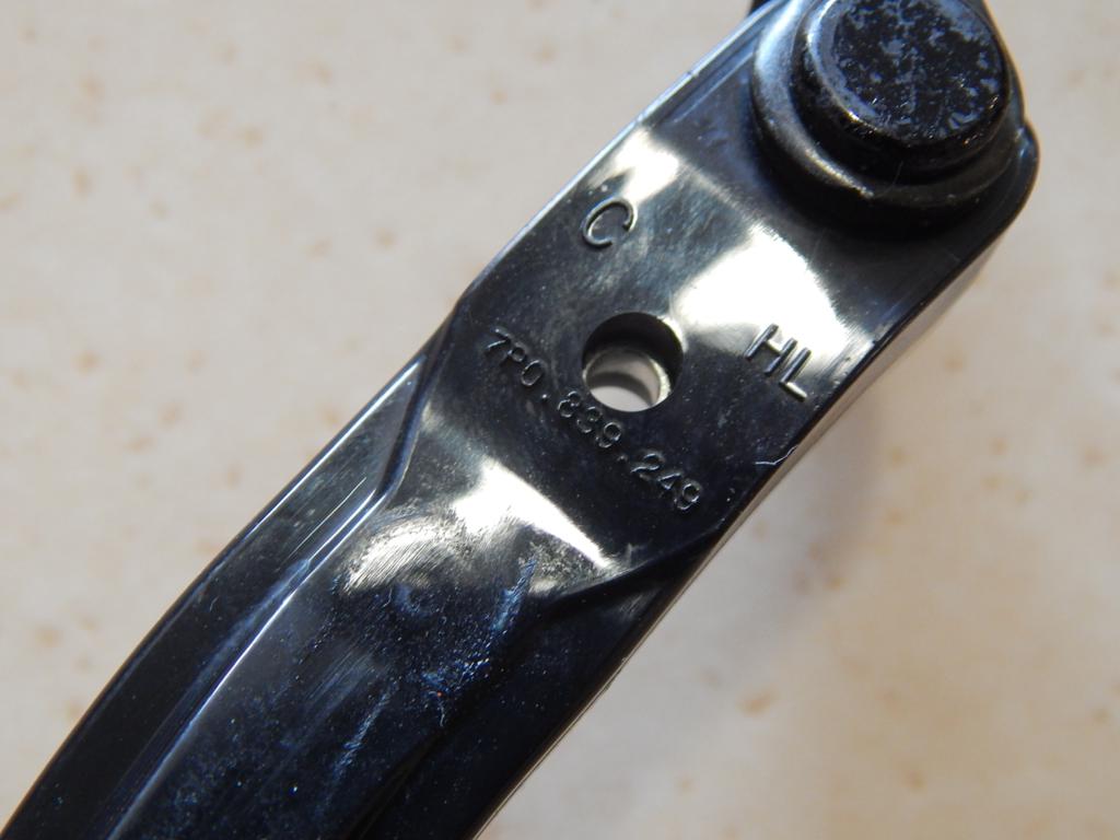 фото №4, Vw touareg 7p обмежувач двері 7p0837249