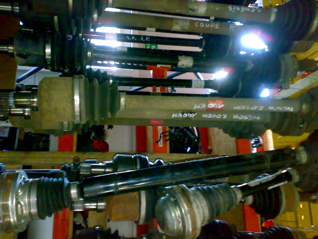 фото №1, Hyundai tucson 2005 2009 приводной вал задняя 2.0crdi 140km