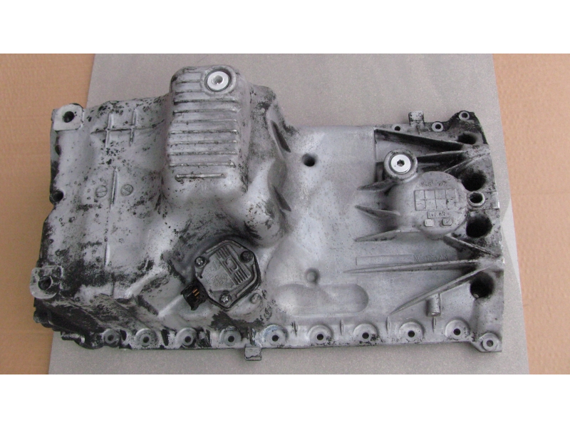 Купити Піддон масляна porsche cayenne 4.5