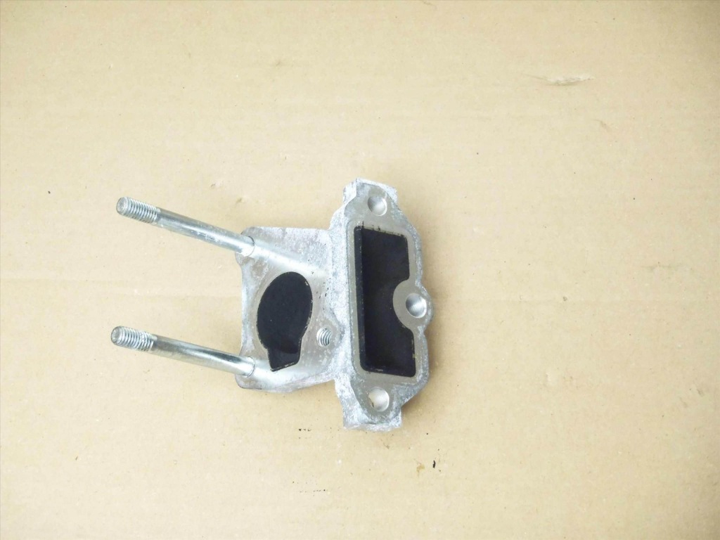 Кронштейн основа клапан egr avensis t27 rav4 08-15 Доставка