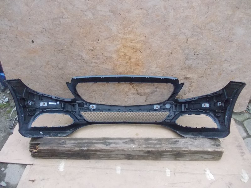 Бампер перед mercedes c klasa w205 a2058850125 Ціна