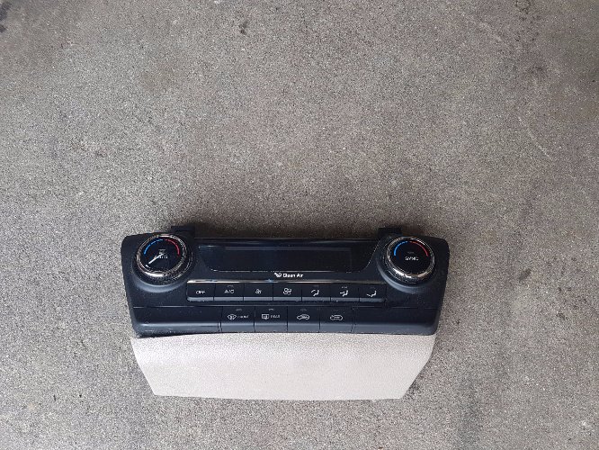 фото №1, Панель кондиціонера клімат-контроль hyundai tucson ii