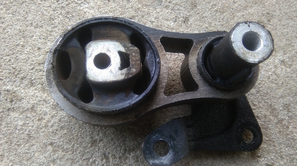 фото №1, Mazda 2 02-07 1.4 b подушка двигателя