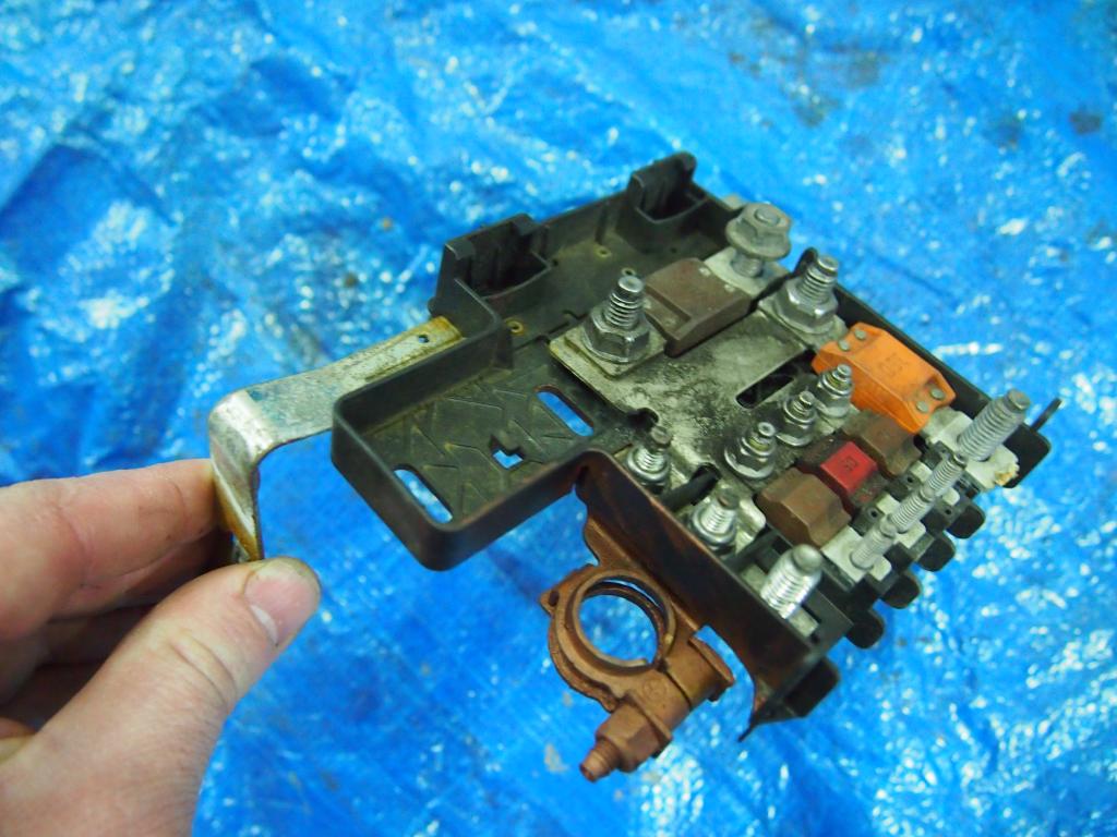 фото №1, Предохранители клемма plus iveco daily 06-12