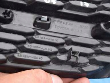 фото №9, Решітка бампера перед права toyota rav4 12-