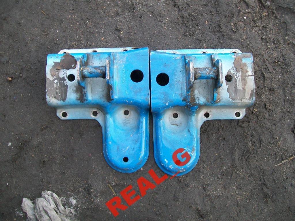 фото №1, Кронштейн петля замка кабины volvo fh fh12 fh13 fv