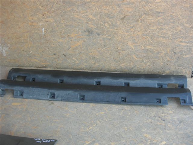 фото №1, Накладка na поріг права mercedes ml w164