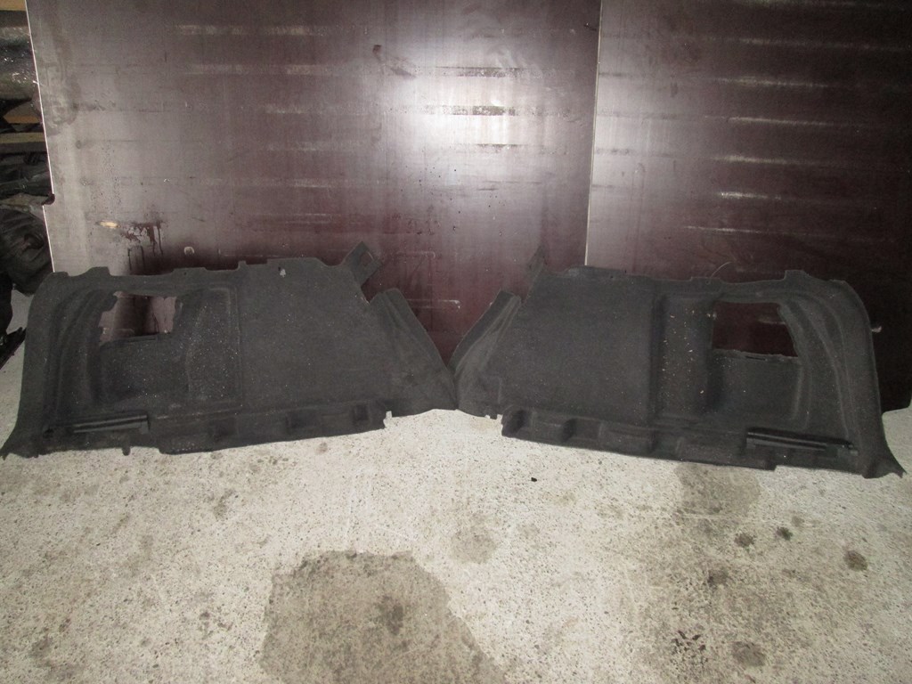 фото №1, Оббивка багажника renault laguna 3 combi