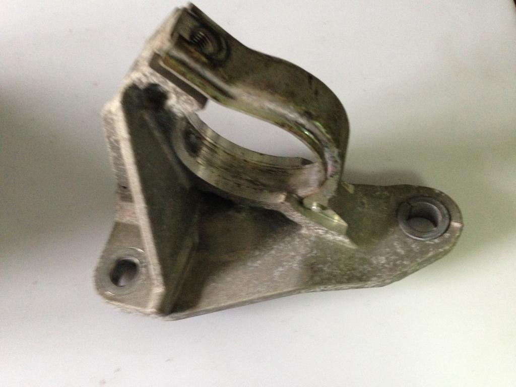 фото №1, Опора полуось scenic iii 1.5 dci