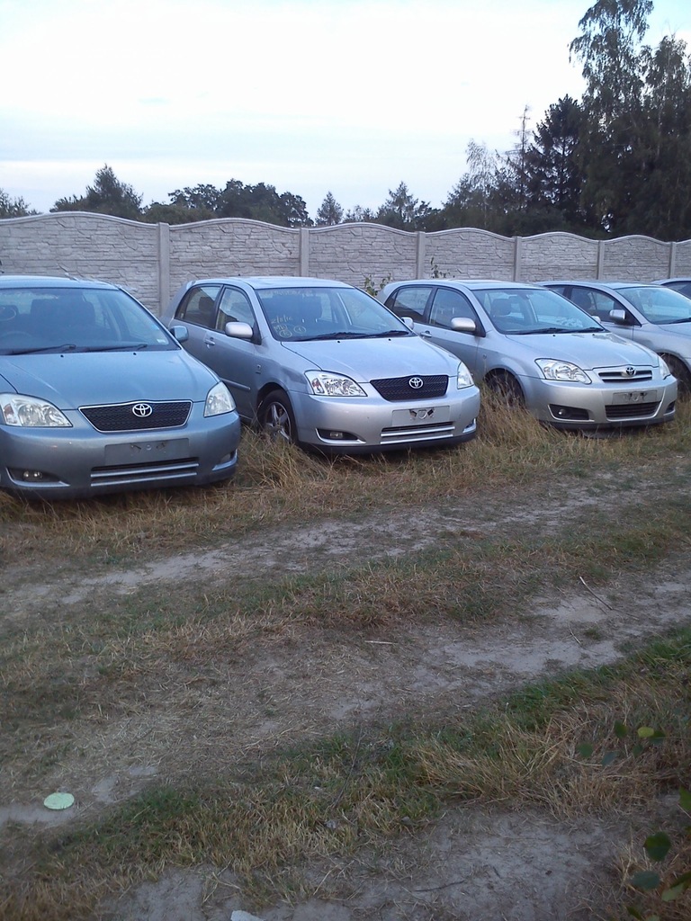 фото №8, Corolla e12 дверь правое передние перед правый 3d