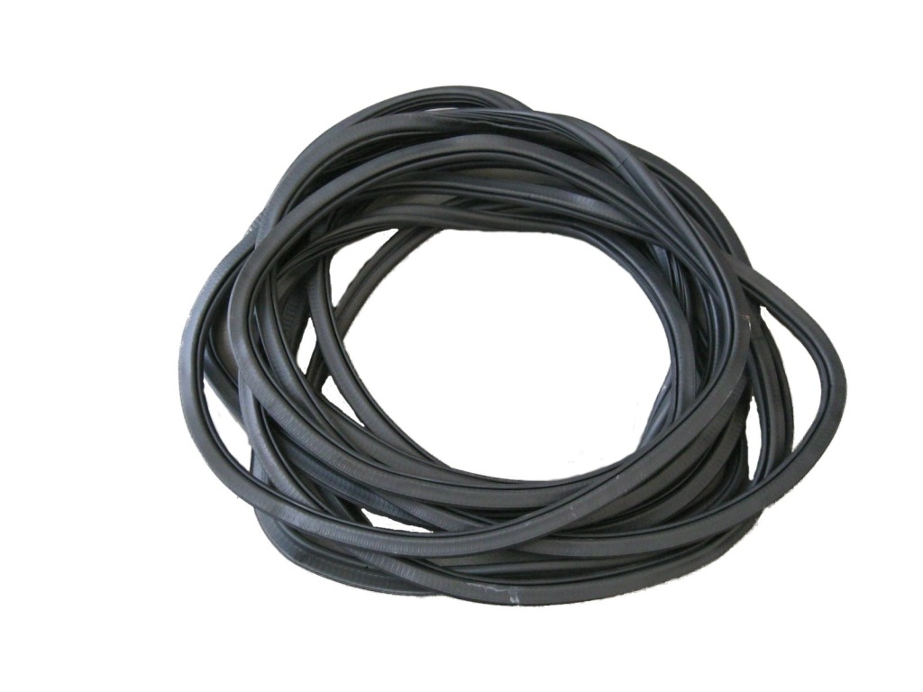 фото №1, Audi a3 8v sedan уплотнители прокладка дверь