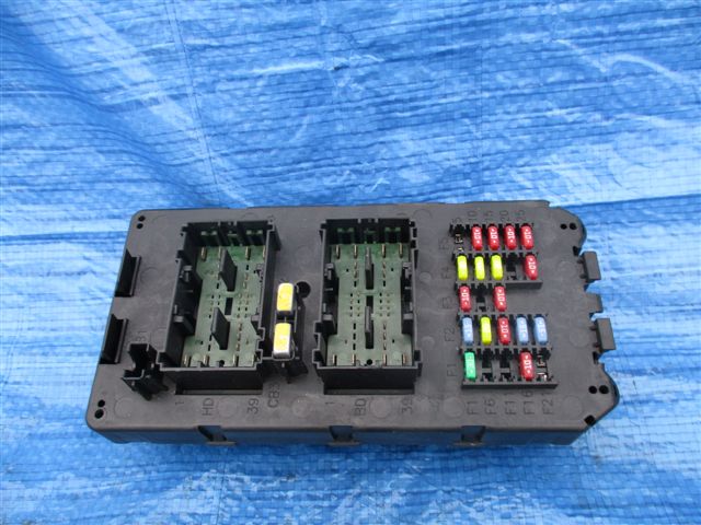 фото №1, Коробка предохранителей jeep grand cherokee 3.0crd