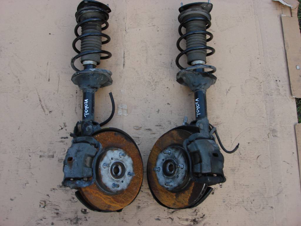 фото №1, Macpherson kompletny правый левый toyota yaris verso