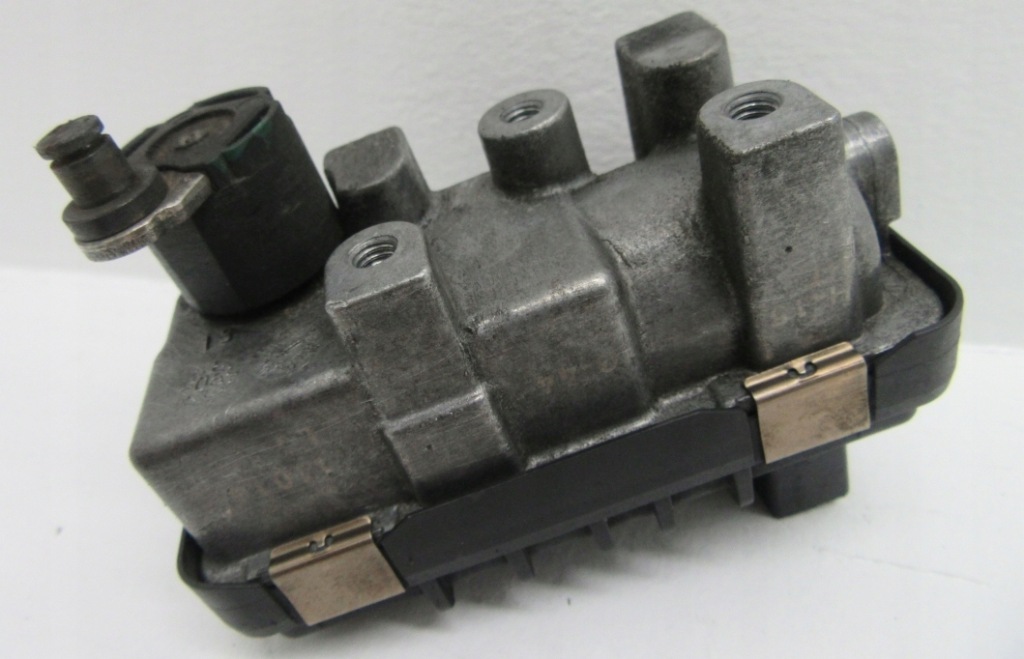 Регулятор турбины mercedes gl ml w164 420 cdi g-44 Киев