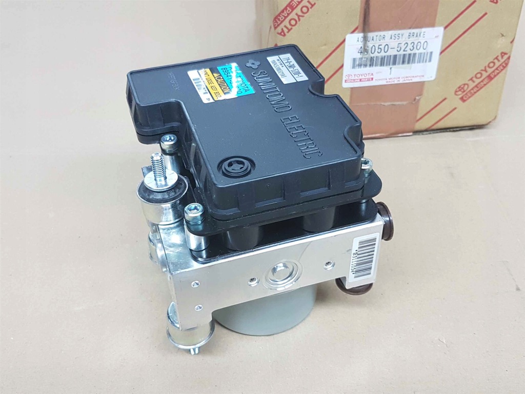 фото №8, Yaris verso 99-05 насос тормозная модуль abs