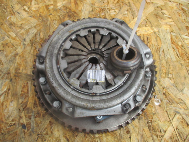 фото №1, Dacia sandero ii 2014 1,2 b сцепление полный org