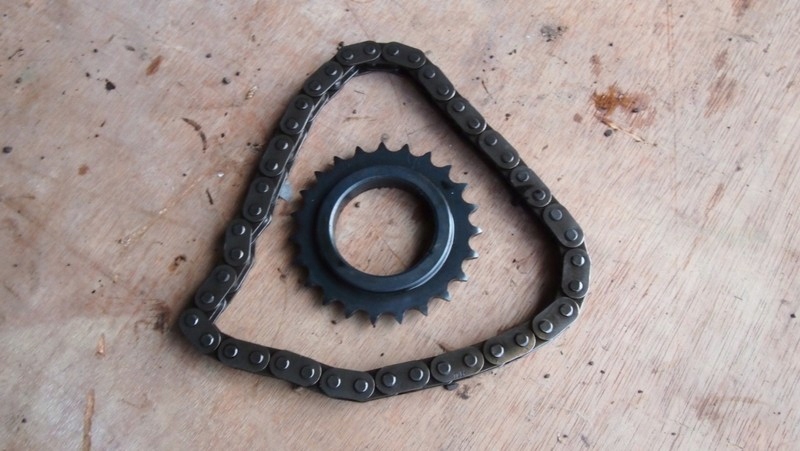 фото №13, Колесо розподільного валу насоса оливи trafic vivaro 2.0 dci