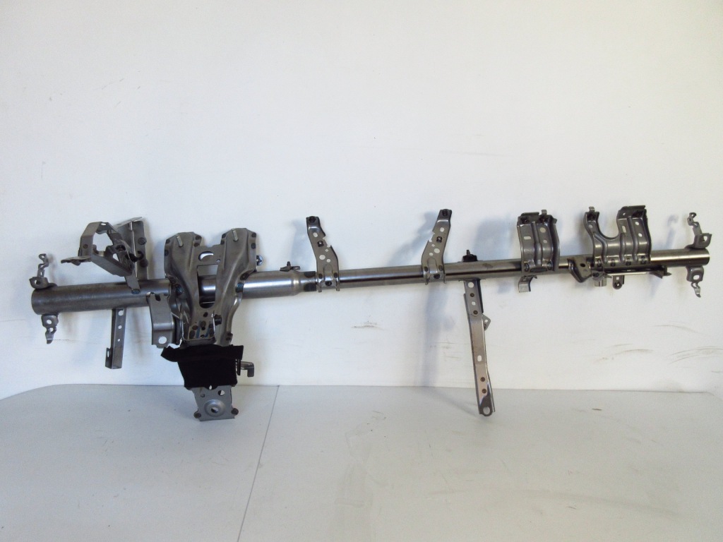 фото №1, Prius iii балка консоли панели